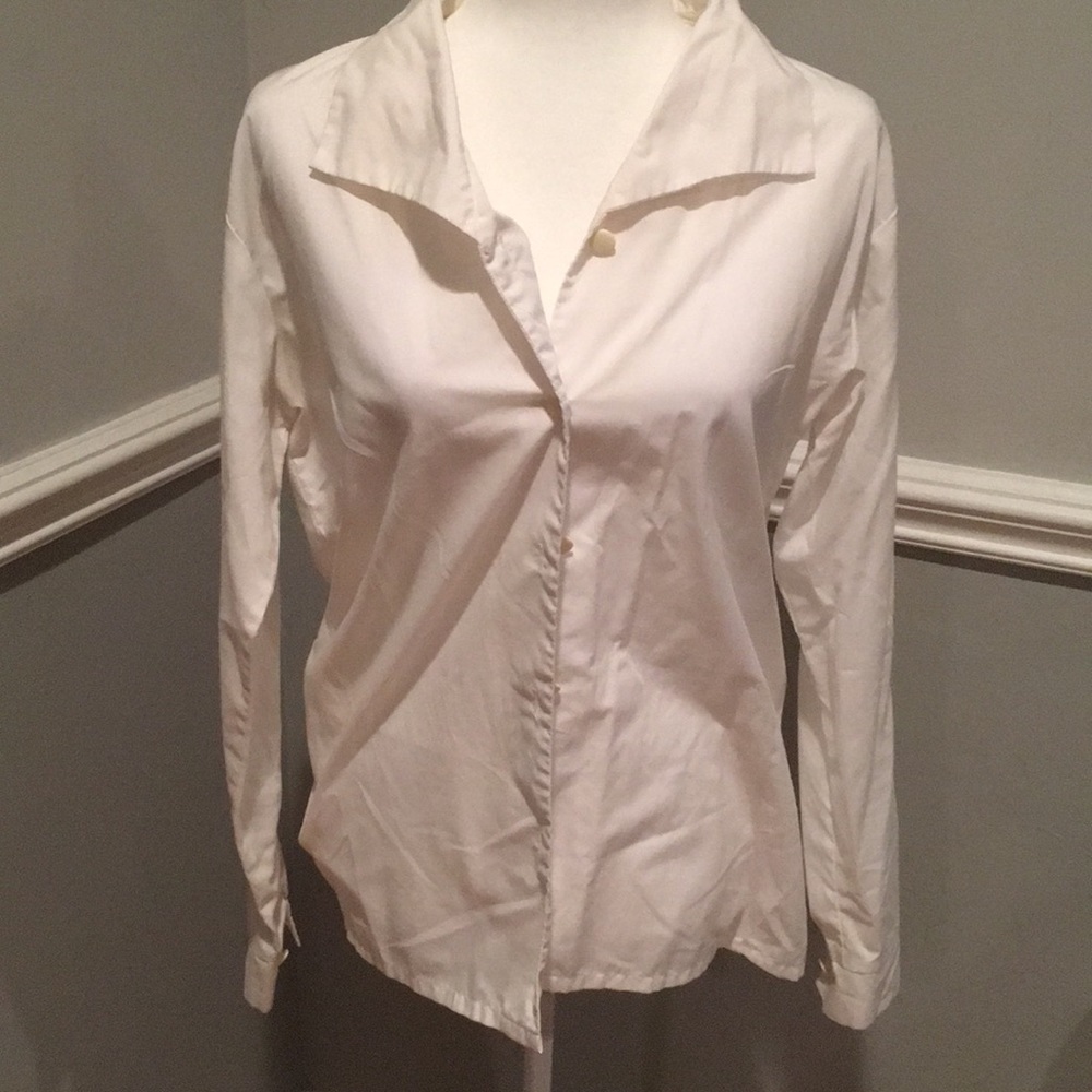 Long sleeve button up top​